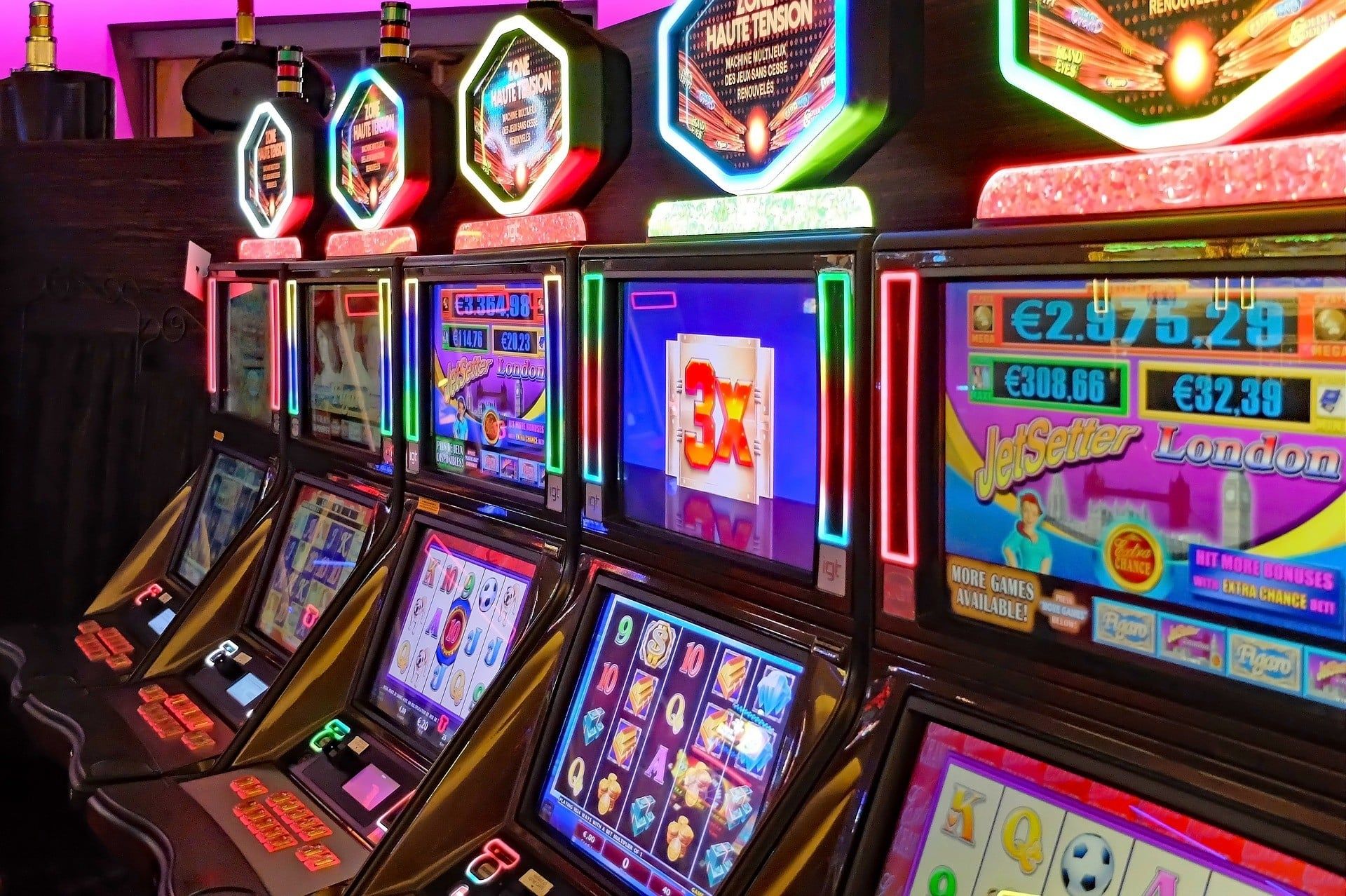 Tarjetas y transferencias para depósitos en casinos